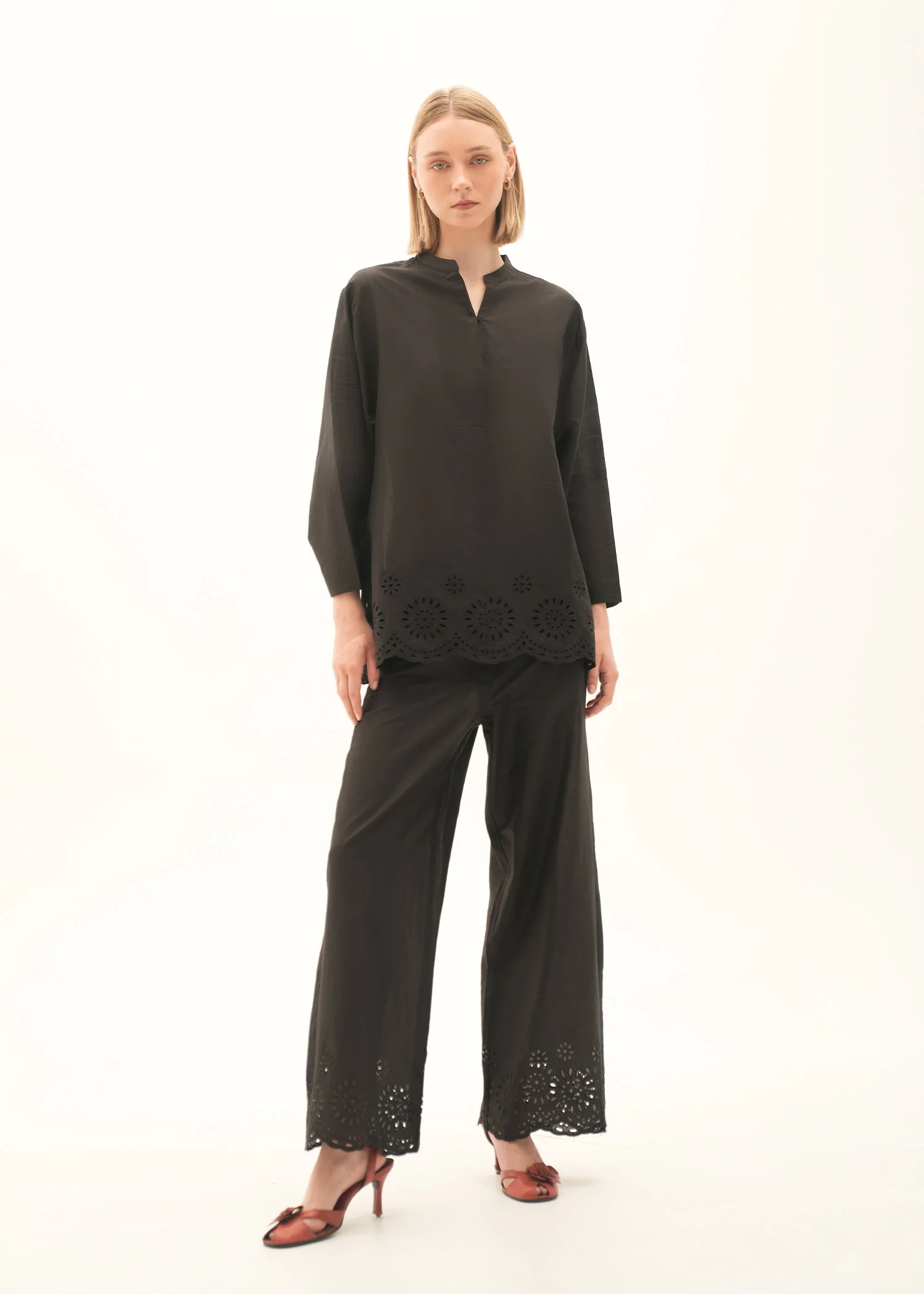 Oversized Cotton Blouse With Schiffli-Embroidery - KOA - Image 4